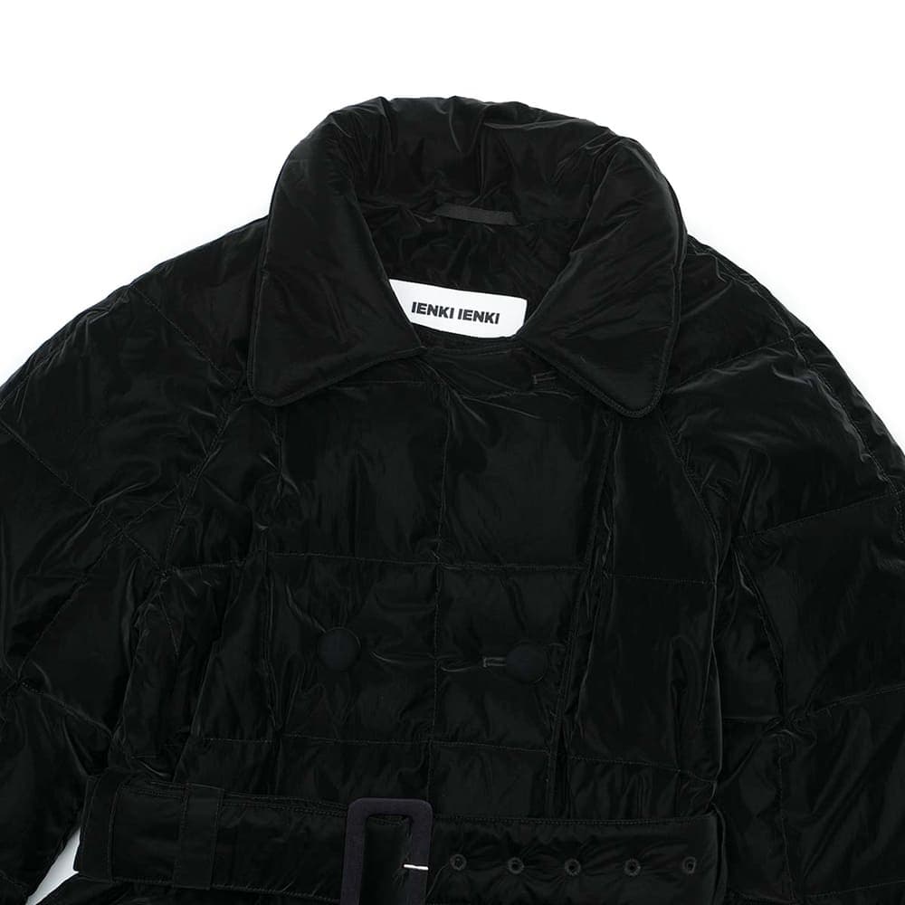 옌키옌키 패디드 트렌치코트 블랙 파우더 나일론 TC-POW-NY-BK