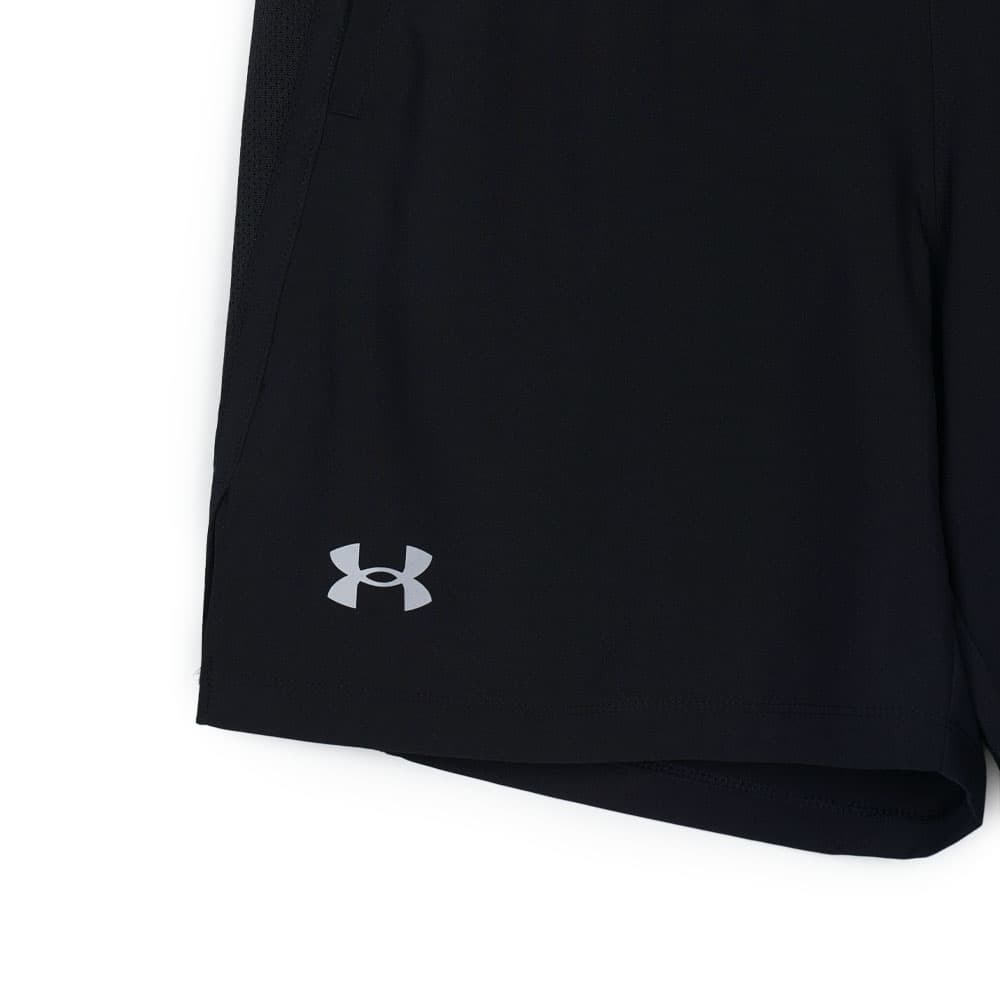 언더아머 UA 론치 7인치 쇼츠 1382620-001