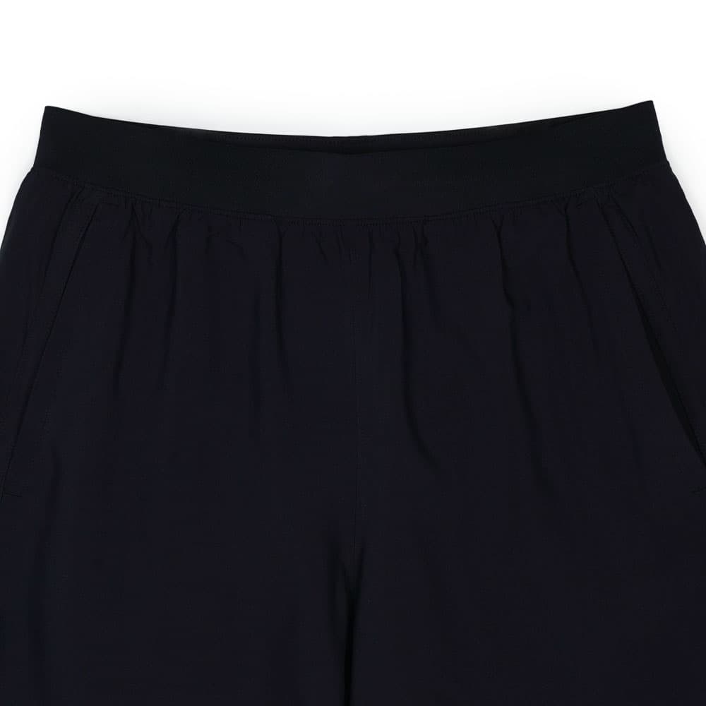 언더아머 UA 론치 7인치 쇼츠 1382620-001