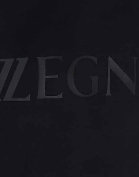 당일배송에르메네질도제냐 남성 로고 프린팅 크루넥 맨투맨 블랙 VZ484ZZ802ZK09