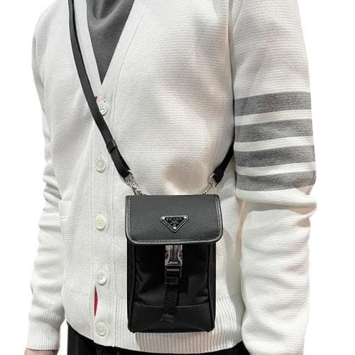 [논현 더팩토리](당일) 프라다 삼각 로고 리나일론 폰 케이스 크로스백 (2ZH109 2DMH F0002)