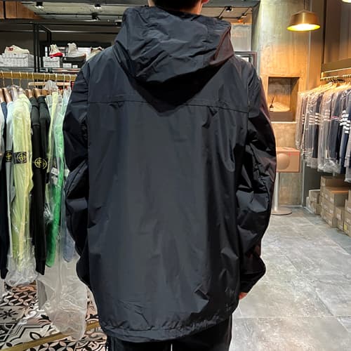 [논현 더팩토리](당일) 몽클레어 FUYUE 로고 후드 집업 자켓 (1A00132 549MF 742)