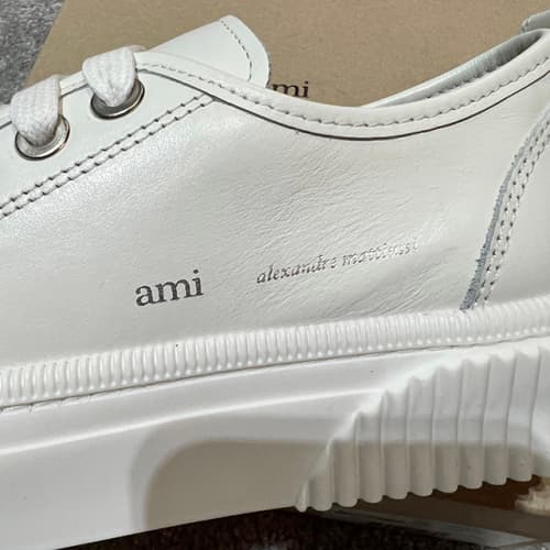 [논현 더팩토리](당일) 아미 남성 아미솔 로우탑 스니커즈 (USN424 853 150)