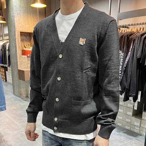 [논현 더팩토리](당일) 메종키츠네 폭스 헤드 울 가디건 (GU00542KT1036 H190)