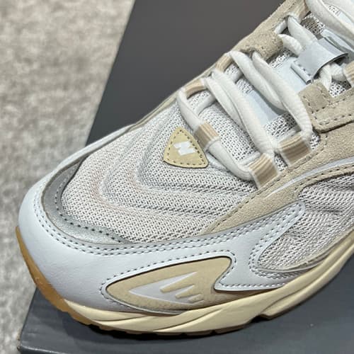 [논현 더팩토리](당일) 뉴발란스 스니커즈 (ML725T WHITE)