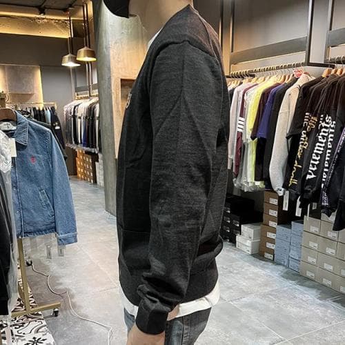 [논현 더팩토리](당일) 메종키츠네 폭스 헤드 울 가디건 (GU00542KT1036 H190)