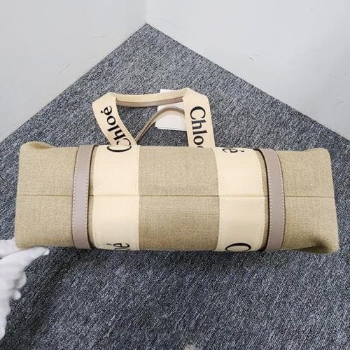 [논현 더팩토리](당일) 24FW 끌로에 WOODY 우디 미디엄 토트백 (CHC22AS383I26 00O)