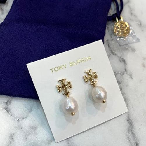 [논현 더팩토리](당일) 24SS 토리버치 KIRA 키라 펄 드롭 이어링 귀걸이 (65156 709)