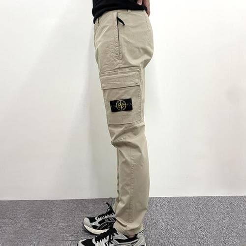 [논현 더팩토리](당일) 24SS 스톤아일랜드 와펜 수피마 코튼 카고 팬츠 (801530410 V0095)