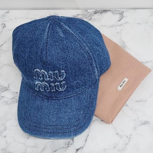 [논현 더팩토리](당일) 24FW 미우 미우 토널 자수 로고 데님 볼캡 모자 / 블루 (5HC179 2CL4 F0008)