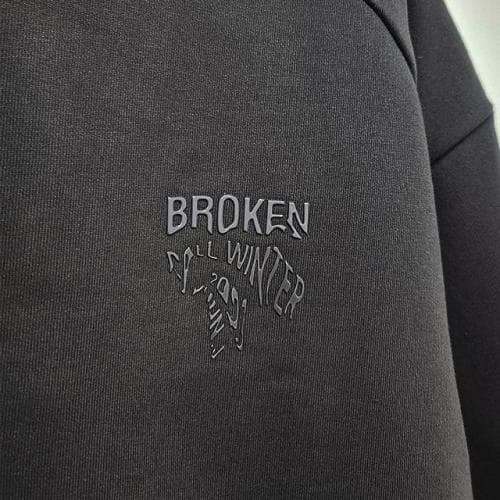 [더팩토리 논현](당일) 준지 백 자수 로고 맨투맨 (JC3X41P285)