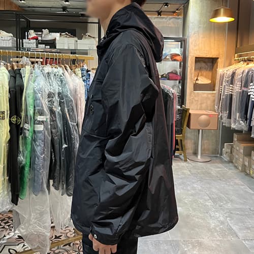 [논현 더팩토리](당일) 몽클레어 FUYUE 로고 후드 집업 자켓 (1A00132 549MF 742)