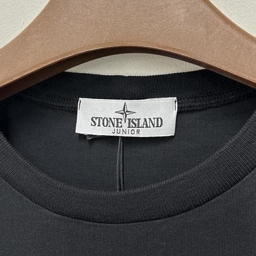 [논현 더팩토리](당일) 스톤아일랜드 키즈 로고 패치 반팔티 6 8 (791620147 V0029)