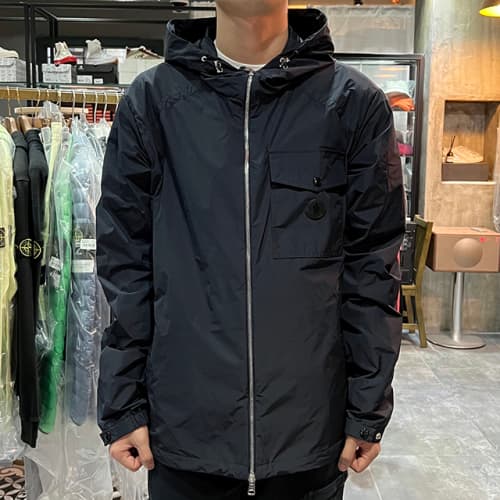 [논현 더팩토리](당일) 몽클레어 FUYUE 로고 후드 집업 자켓 (1A00132 549MF 742)