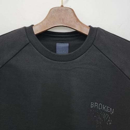 [더팩토리 논현](당일) 준지 백 자수 로고 맨투맨 (JC3X41P285)