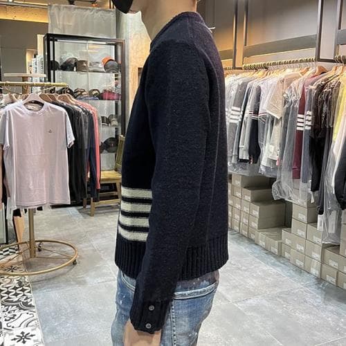 [논현 더팩토리](당일) 톰브라운 4바 스트라이프 도니골 모헤어 니트 (MKA448A Y1032 415)