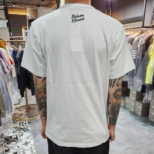 [논현 더팩토리](당일) 메종키츠네 드레스드 폭스 레귤러 반팔티 (KM00145KJ0008 P100)