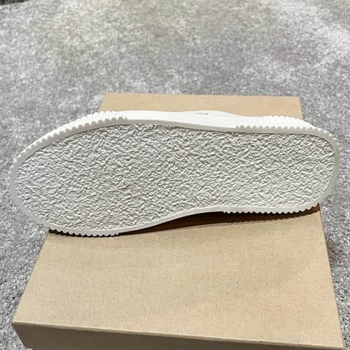 [논현 더팩토리](당일) 아미 남성 아미솔 로우탑 스니커즈 (USN424 853 150)