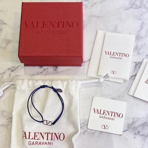 [논현 더팩토리](당일) 23SS 발렌티노 V로고 시그니처 매듭 팔찌 하자 세* (2Y2J0M96 DTK 298)