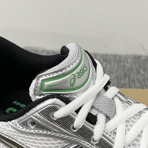 [논현 더팩토리](당일) 24FW 아식스 GEL KAYANO 젤 카야노 14 스니커즈 1201A019 110