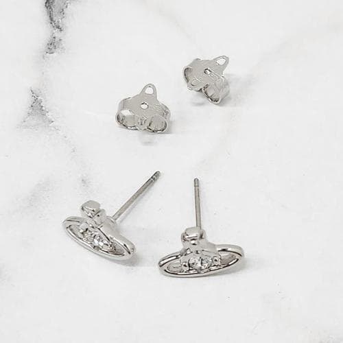 [논현 더팩토리](당일) 24FW 비비안웨스트우드 나노 솔리테어 로고 이어링 귀걸이 (62010037 02P116 P116)