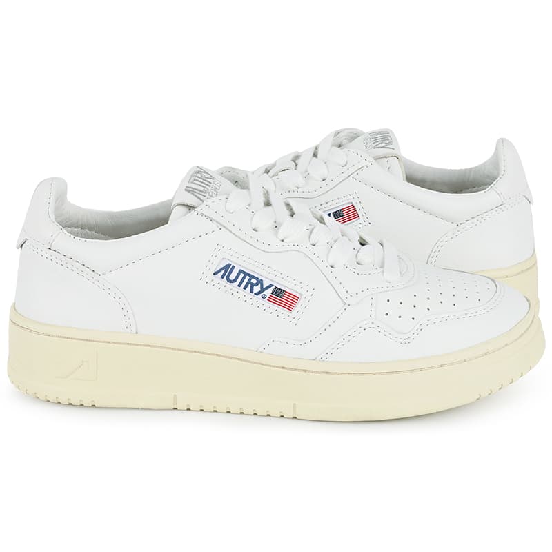 디몬트 23 S/S 오트리 여성 메달리스트 고트 레더 로우탑(올화이트) AULW GG04