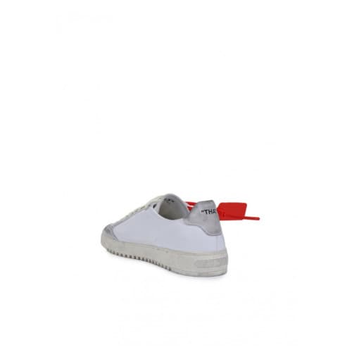 [벨이탈리아] 당일발송 오프화이트 OMIA042F19D 스니커즈