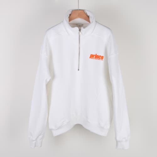 [클로딩캡슐] 공용 프린스 하프집업 맨투맨 화이트 QZ511WH