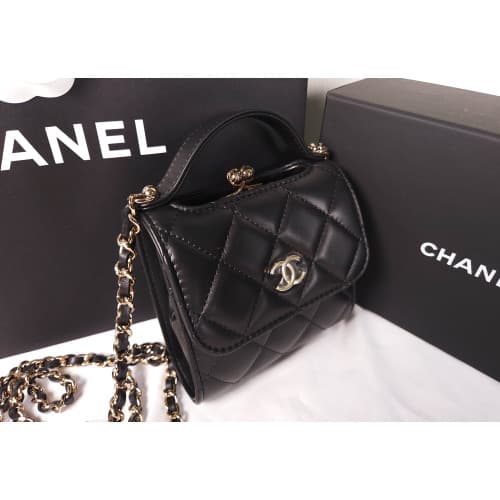 샤넬 레트로 핸들 체인백 램스킨 블랙 AP2837 B08440 94305