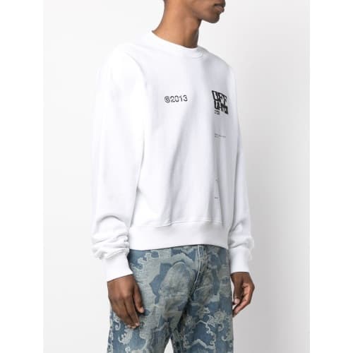 오프화이트 테크 마커 맨투맨 OMBA035S21FLE001