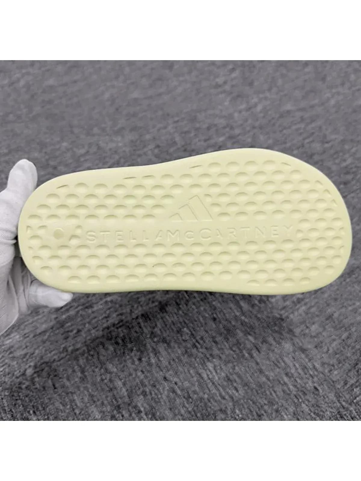 [논현 더팩토리](당일) 25SS 아디다스 X 스텔라 맥카트니 로고 슬리퍼 할로카본 (JI1217)