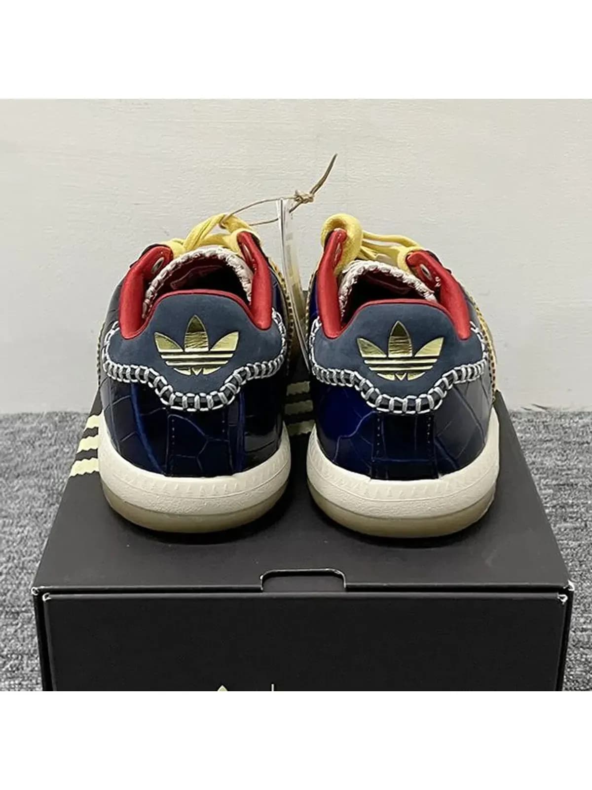 [논현 더팩토리](당일) 24FW 아디다스 X 웨일스 보너 삼바 MN 스니커즈 (IH8407)