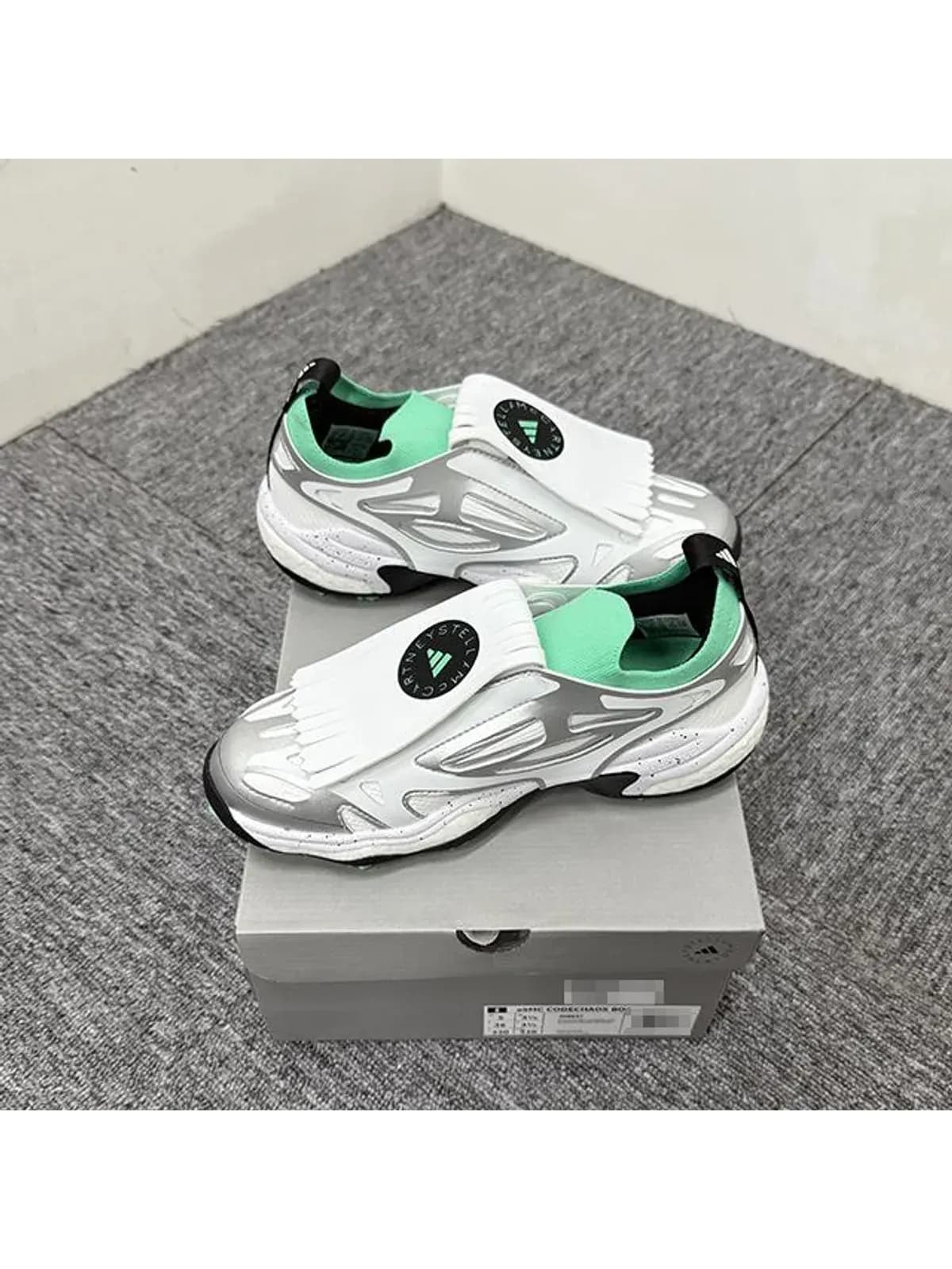 [논현 더팩토리](당일) 25SS 아디다스 X 스텔라 맥카트니 코드케이오스 골프 스니커즈 (JH8937)