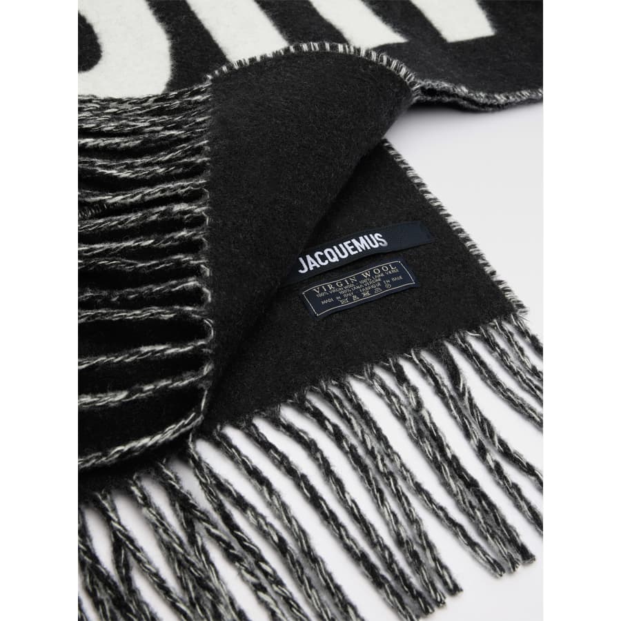 자크뮈스 레샤프 프린지 로고 머플러 블랙 226AC435 5007 990