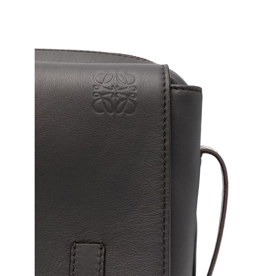 로에베 밀리터리 메신저 크로스 백 (다크그레이) B553A72X27 1220